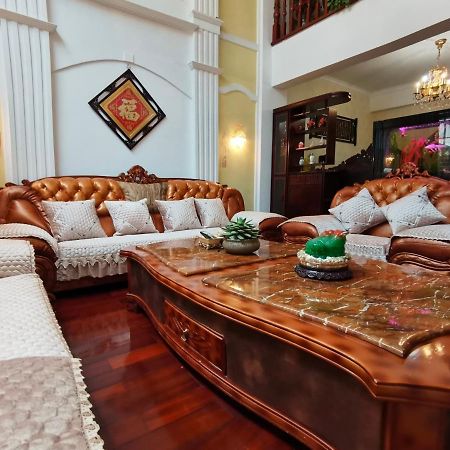 Mama Naxi Guesthouse Лицзян Экстерьер фото