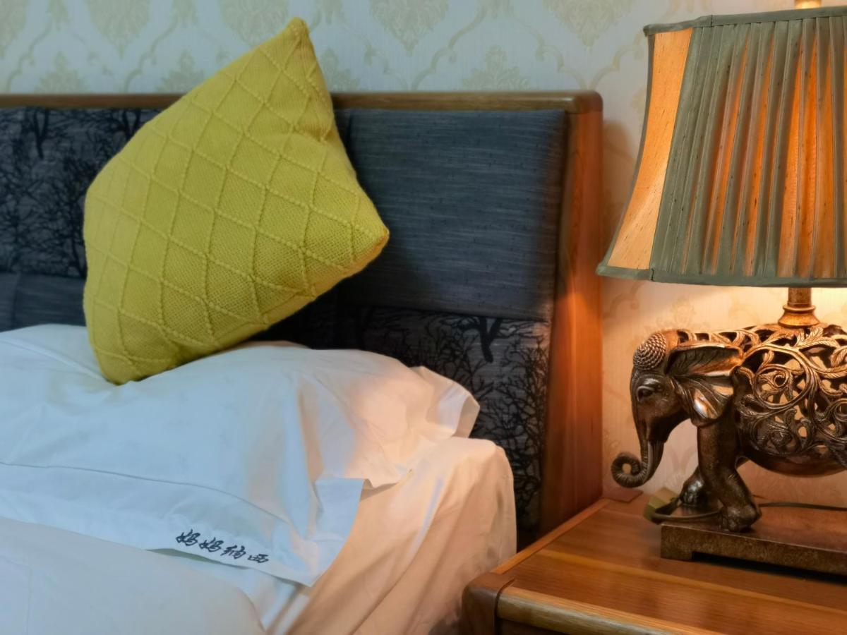 Mama Naxi Guesthouse Лицзян Экстерьер фото