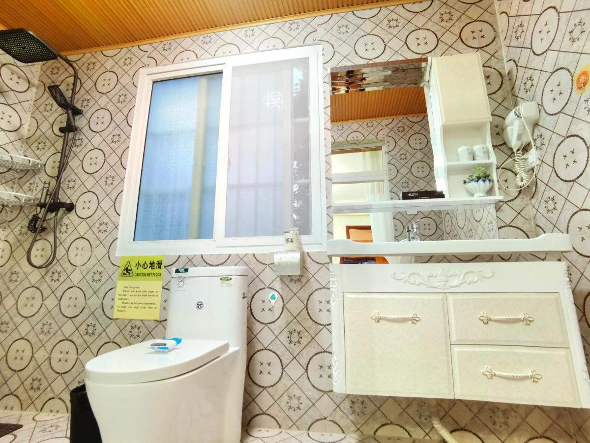 Mama Naxi Guesthouse Лицзян Экстерьер фото