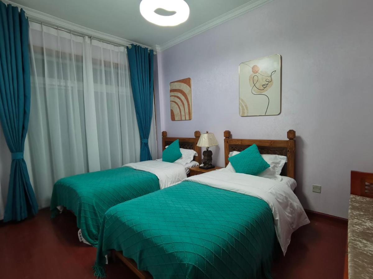 Mama Naxi Guesthouse Лицзян Экстерьер фото