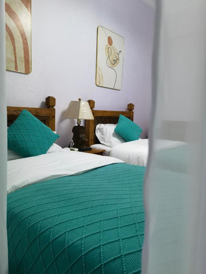 Mama Naxi Guesthouse Лицзян Экстерьер фото