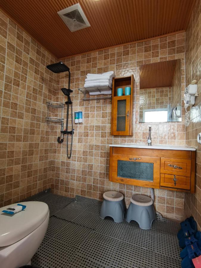 Mama Naxi Guesthouse Лицзян Экстерьер фото