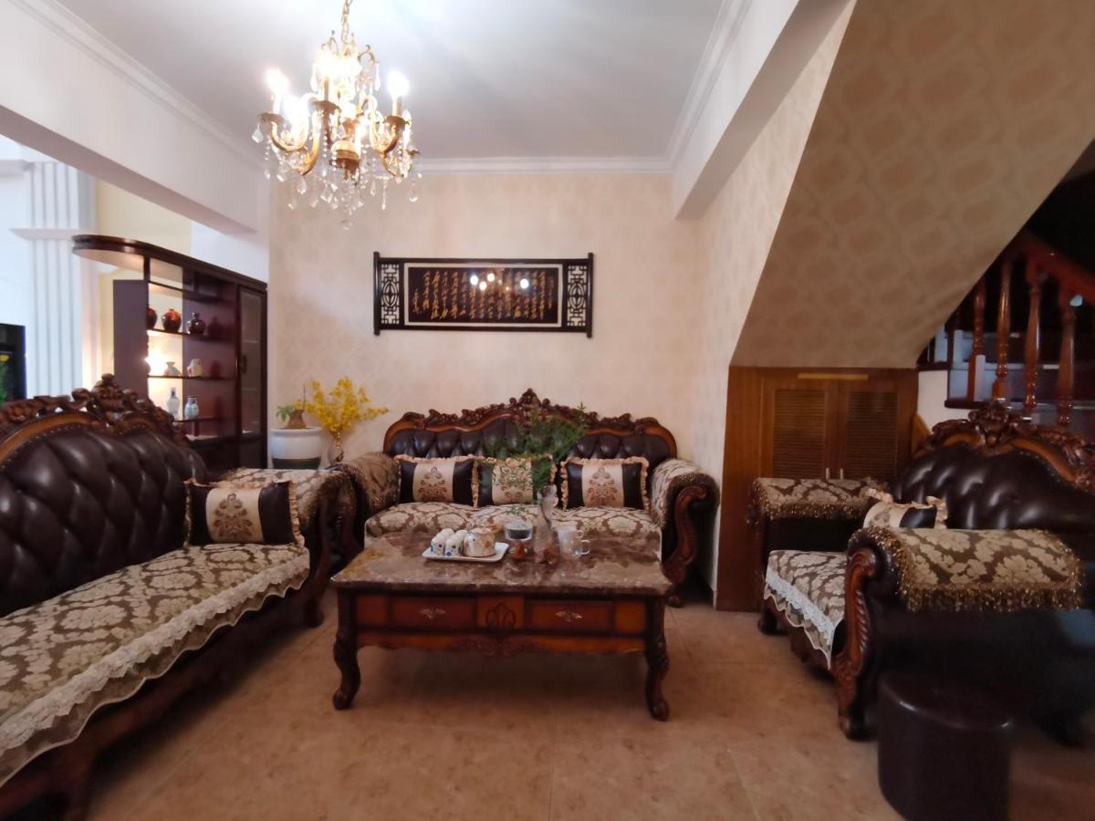 Mama Naxi Guesthouse Лицзян Экстерьер фото
