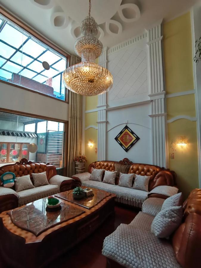 Mama Naxi Guesthouse Лицзян Экстерьер фото