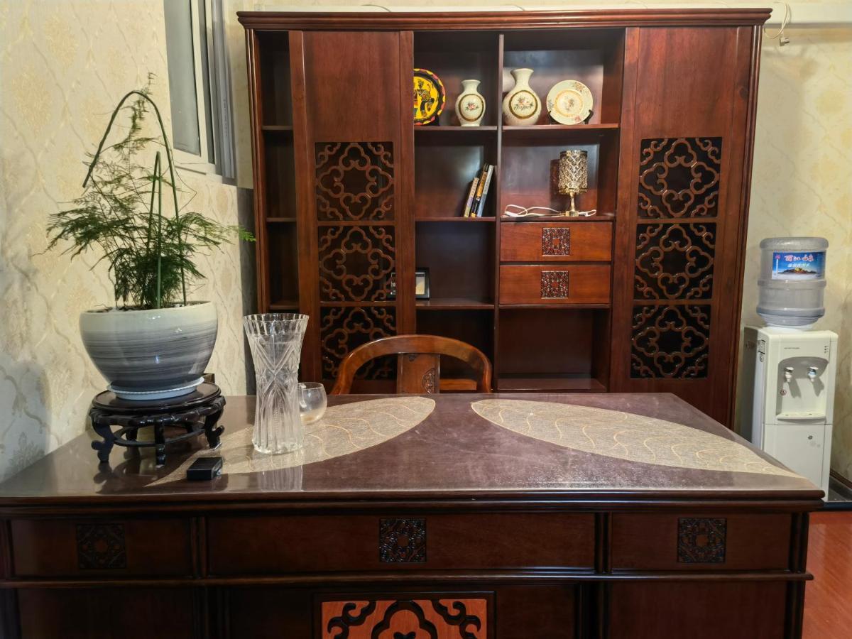Mama Naxi Guesthouse Лицзян Экстерьер фото