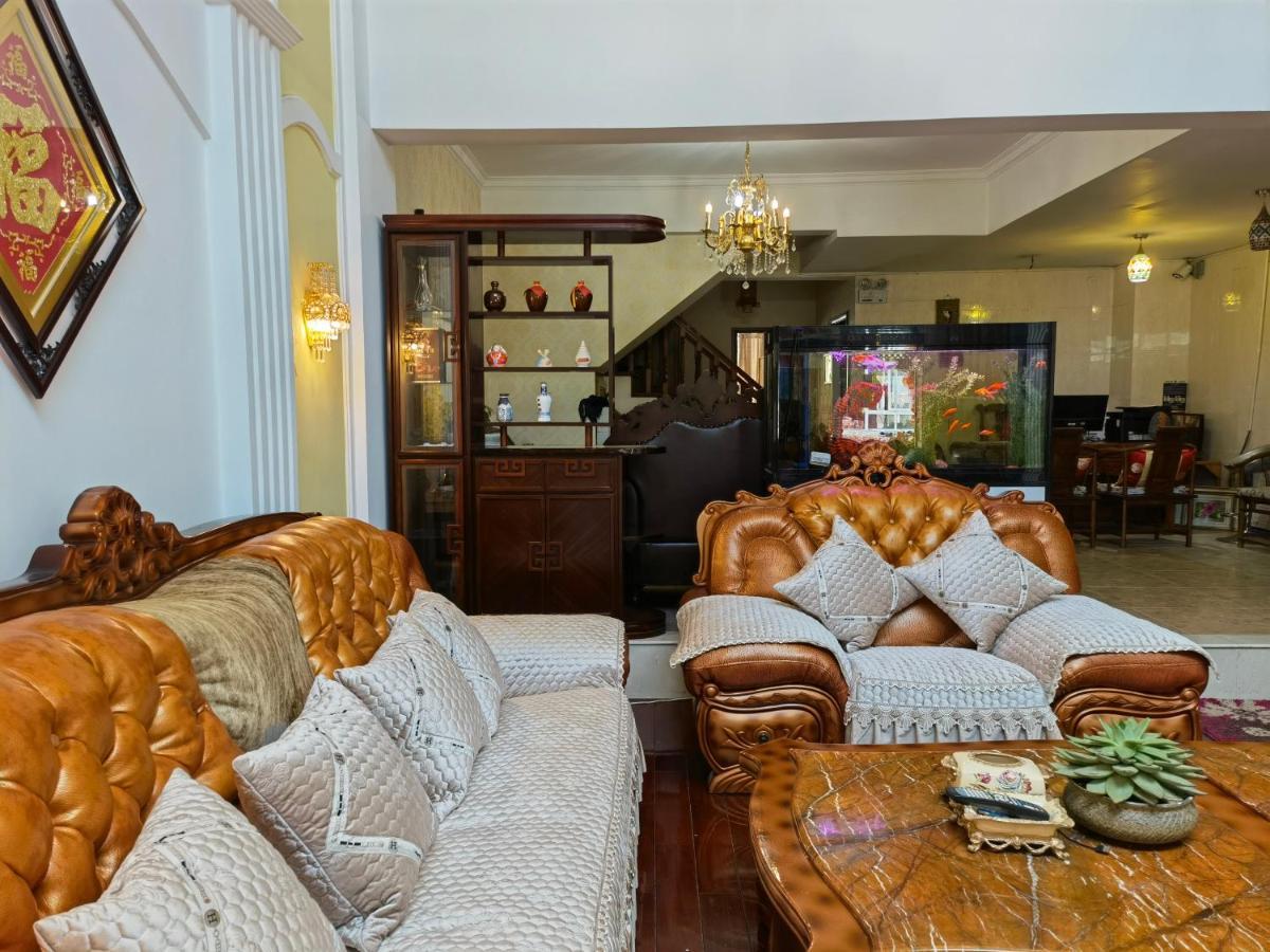 Mama Naxi Guesthouse Лицзян Экстерьер фото