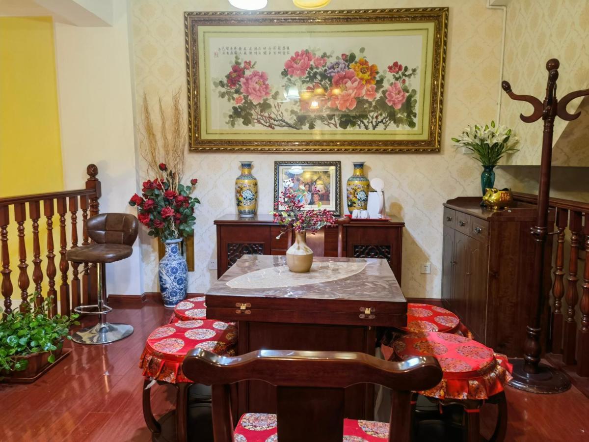 Mama Naxi Guesthouse Лицзян Экстерьер фото